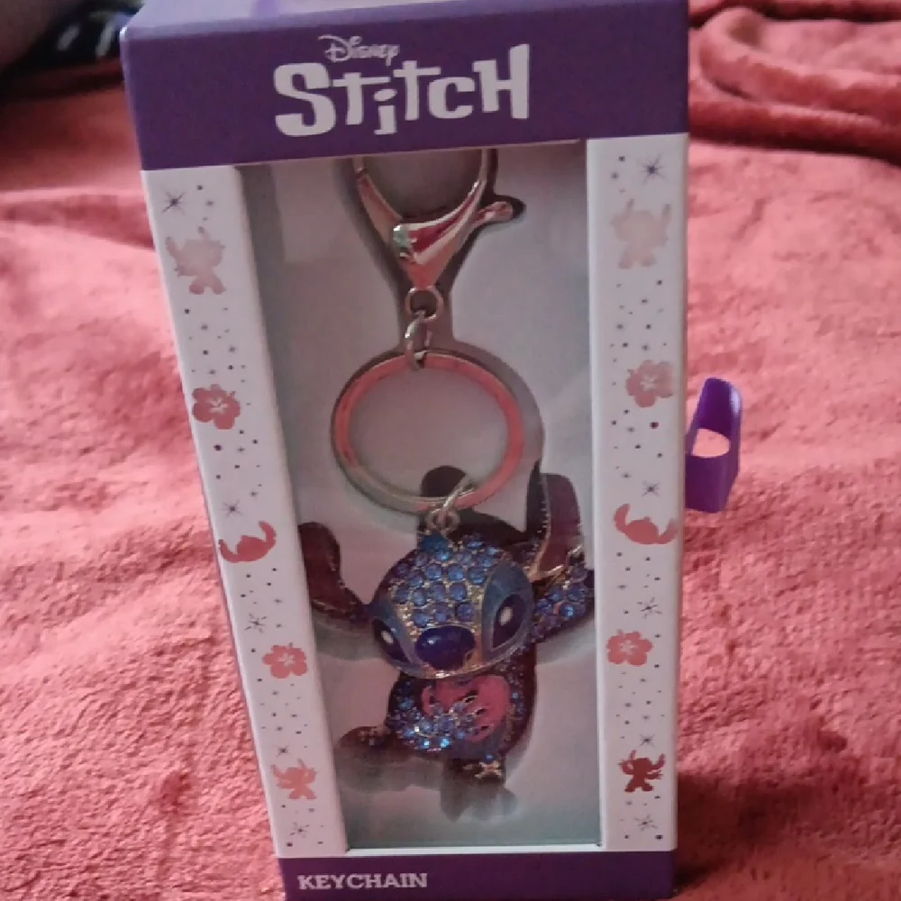 Disney Stitch Keychain with Blue and Pink Glitter - Picture 6 of 6